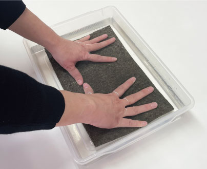 水につけている様子